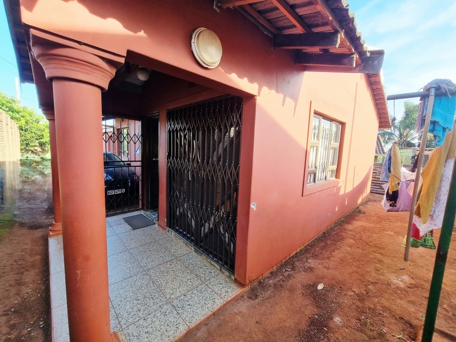 2 Bedroom Property for Sale in Umhlathuze KwaZulu-Natal