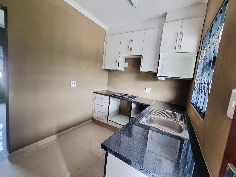 1 Bedroom Property for Sale in Ngwelezana KwaZulu-Natal