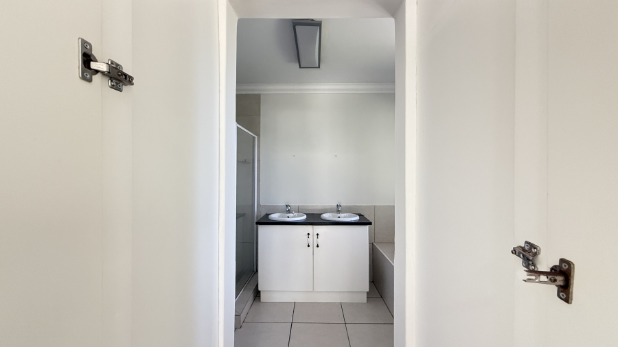 To Let 3 Bedroom Property for Rent in Dunkirk Estate KwaZulu-Natal