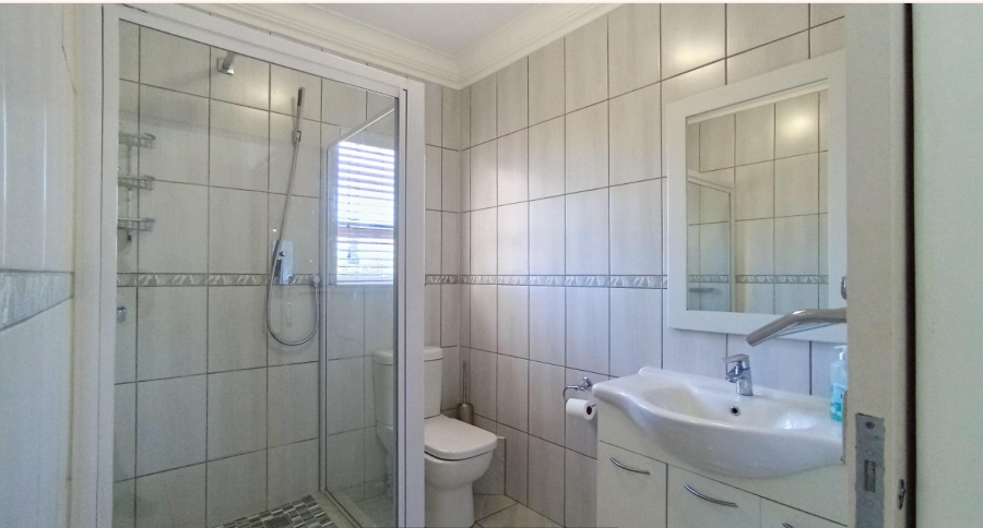 3 Bedroom Property for Sale in Scottburgh Central KwaZulu-Natal