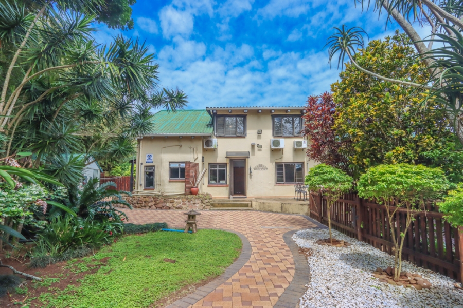4 Bedroom Property for Sale in Amanzimtoti KwaZulu-Natal