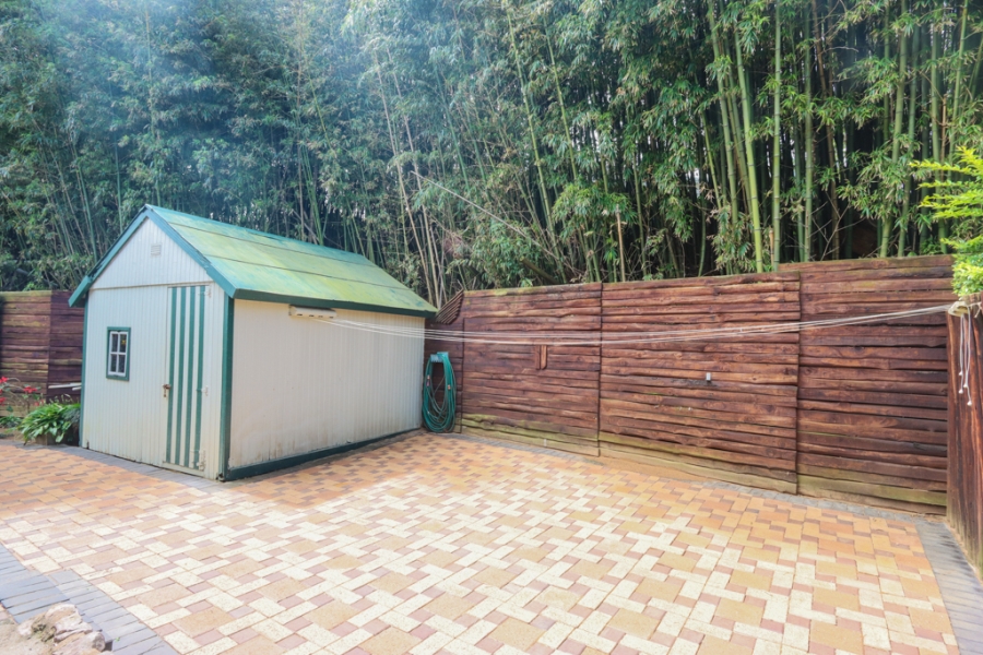 4 Bedroom Property for Sale in Amanzimtoti KwaZulu-Natal