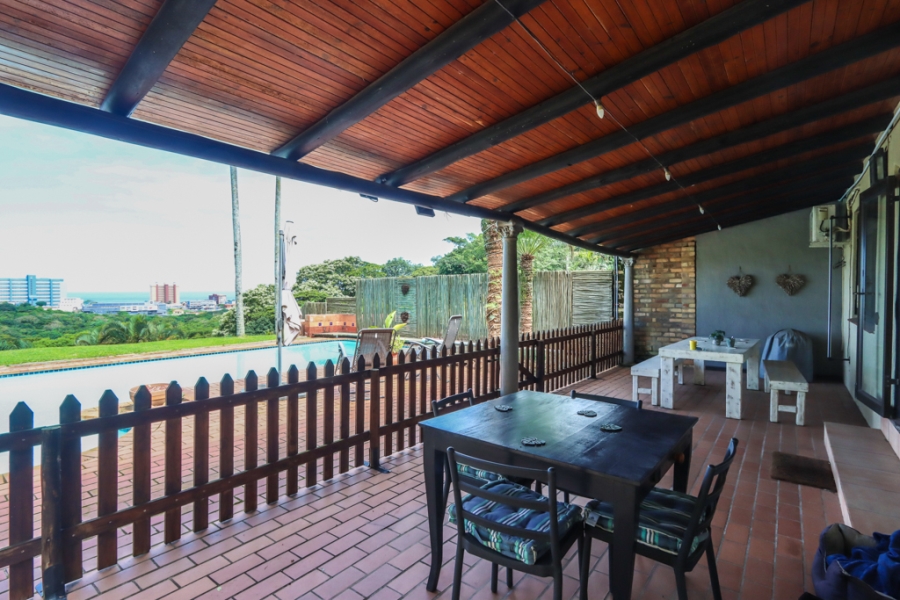 4 Bedroom Property for Sale in Amanzimtoti KwaZulu-Natal