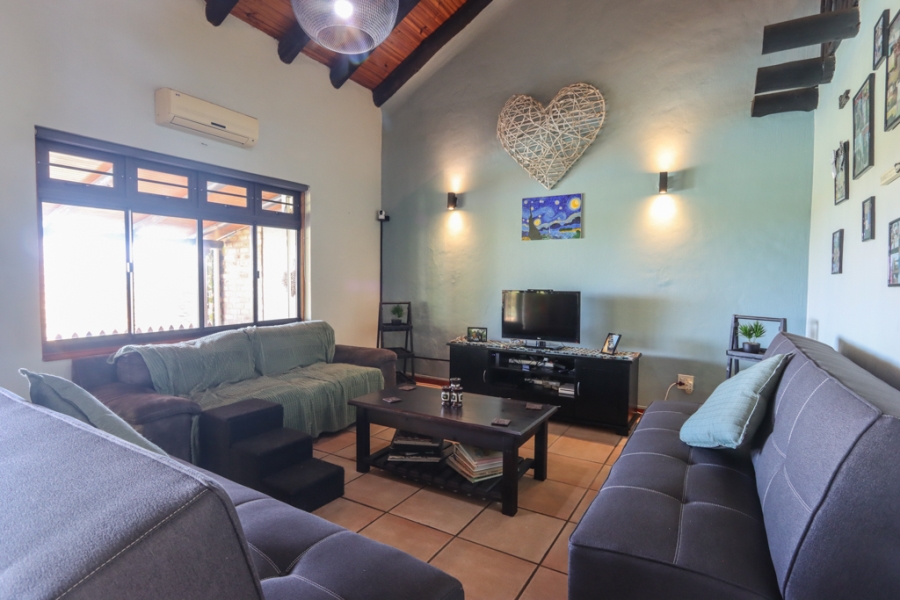 4 Bedroom Property for Sale in Amanzimtoti KwaZulu-Natal
