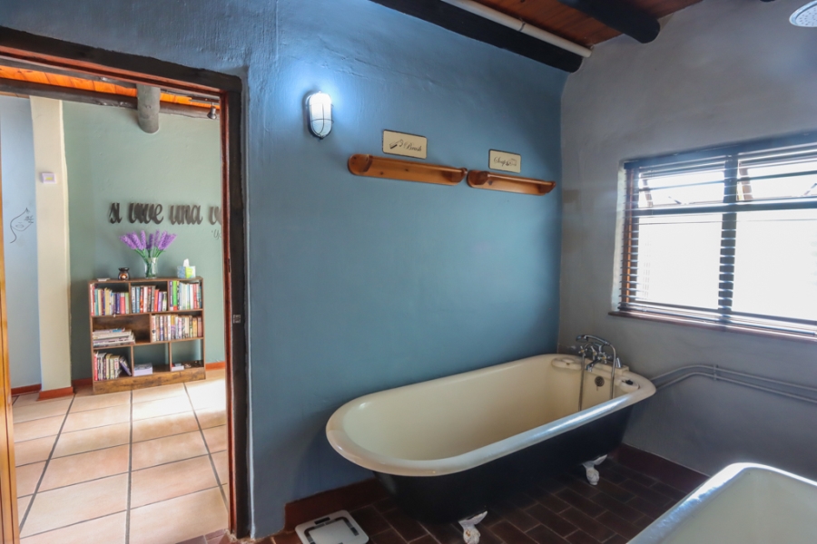 4 Bedroom Property for Sale in Amanzimtoti KwaZulu-Natal