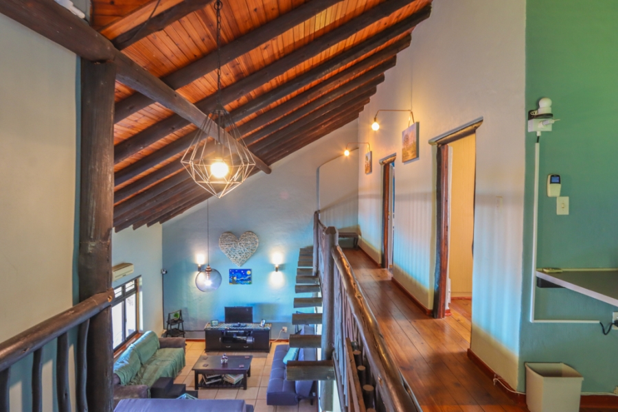 4 Bedroom Property for Sale in Amanzimtoti KwaZulu-Natal