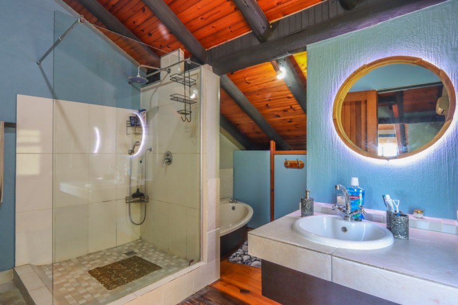 4 Bedroom Property for Sale in Amanzimtoti KwaZulu-Natal