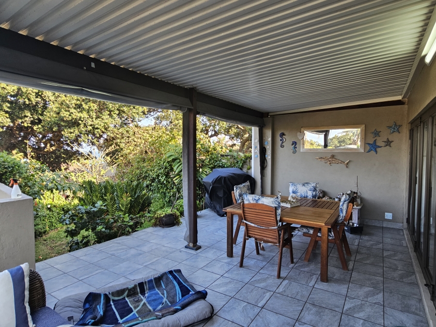 3 Bedroom Property for Sale in Westbrook KwaZulu-Natal