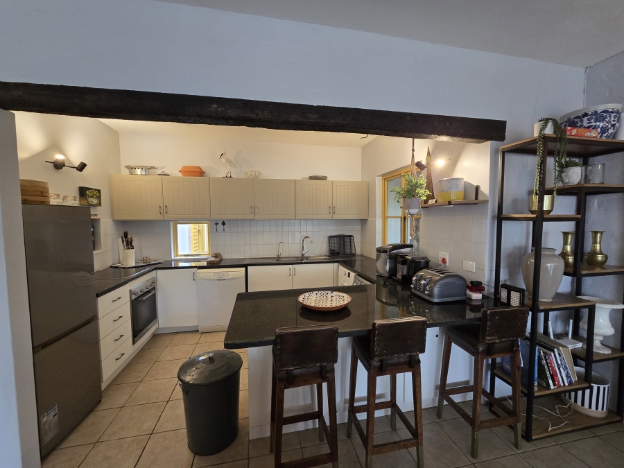 To Let 2 Bedroom Property for Rent in Shakas Rock KwaZulu-Natal