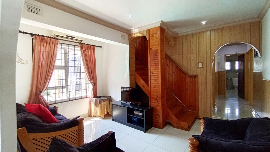 5 Bedroom Property for Sale in Orient Heights KwaZulu-Natal