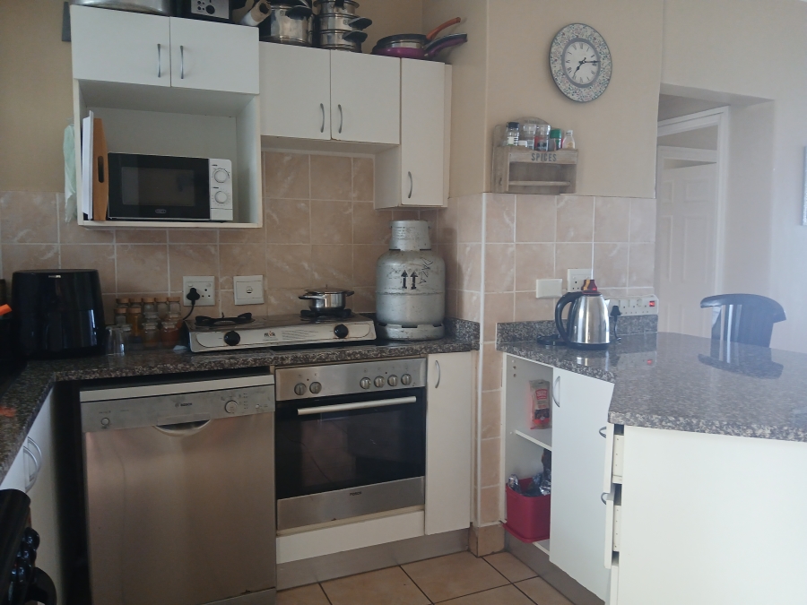 2 Bedroom Property for Sale in Lawrence Rocks KwaZulu-Natal