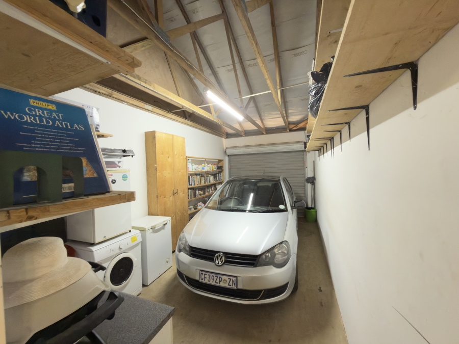 2 Bedroom Property for Sale in Amberglen KwaZulu-Natal