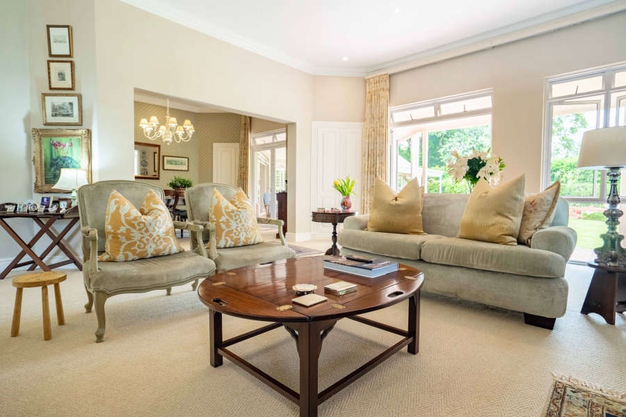 4 Bedroom Property for Sale in Kloof KwaZulu-Natal