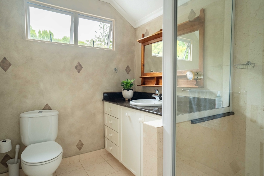 4 Bedroom Property for Sale in Kloof KwaZulu-Natal