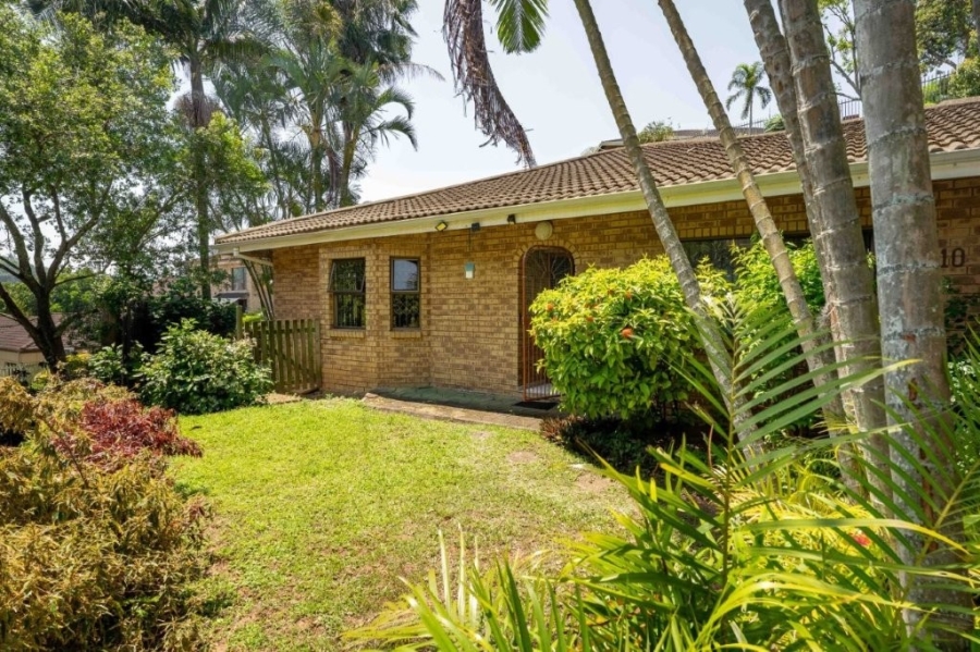 To Let 3 Bedroom Property for Rent in Amanzimtoti KwaZulu-Natal