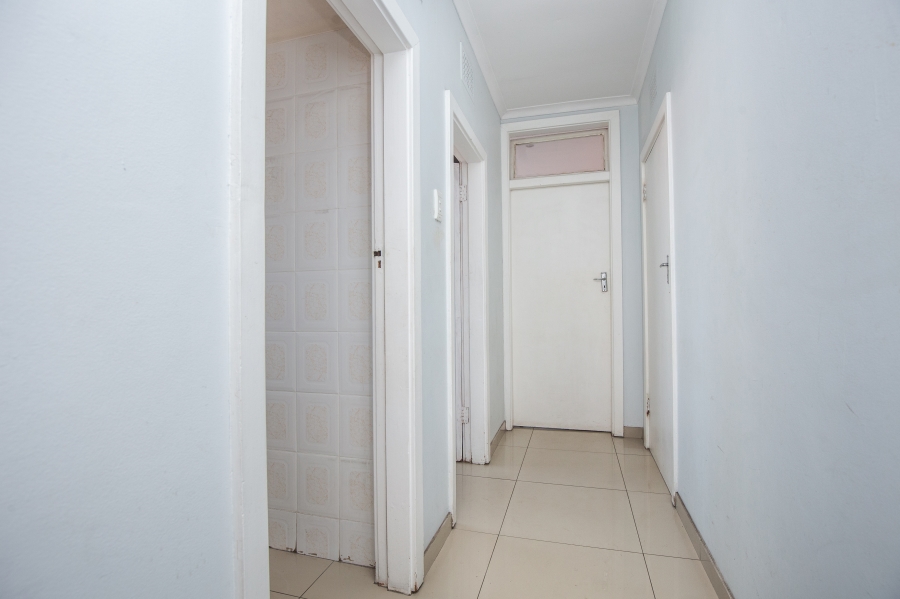 2 Bedroom Property for Sale in Glenwood KwaZulu-Natal