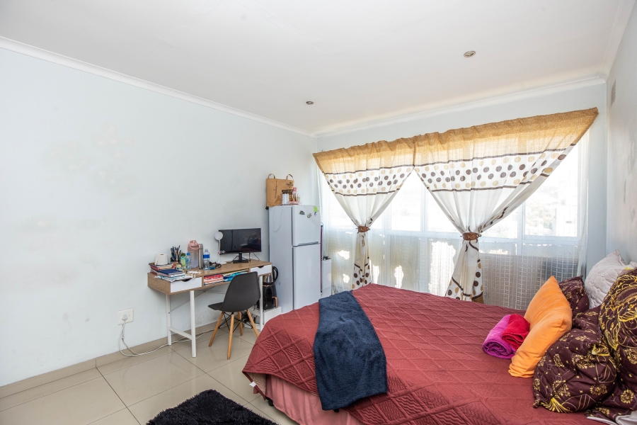 2 Bedroom Property for Sale in Glenwood KwaZulu-Natal