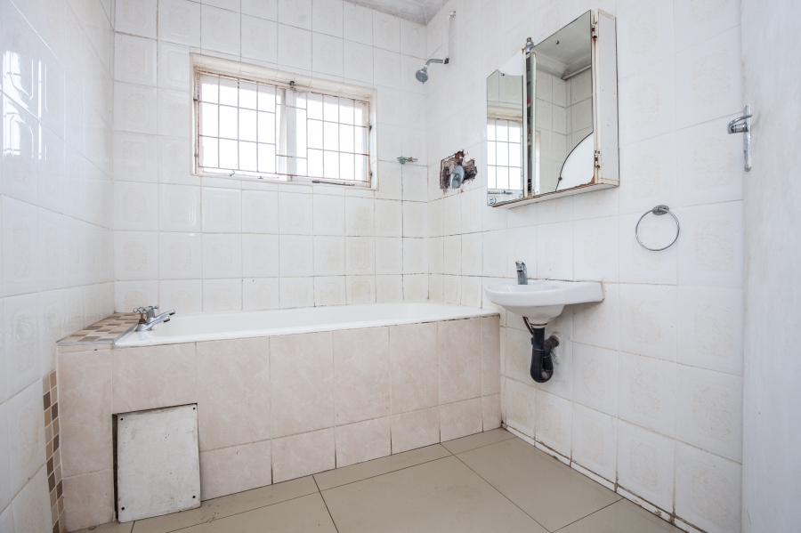 2 Bedroom Property for Sale in Glenwood KwaZulu-Natal