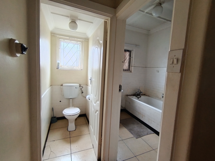 2 Bedroom Property for Sale in Umbilo KwaZulu-Natal