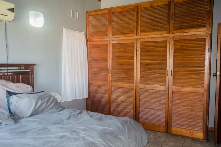 2 Bedroom Property for Sale in Clansthal KwaZulu-Natal