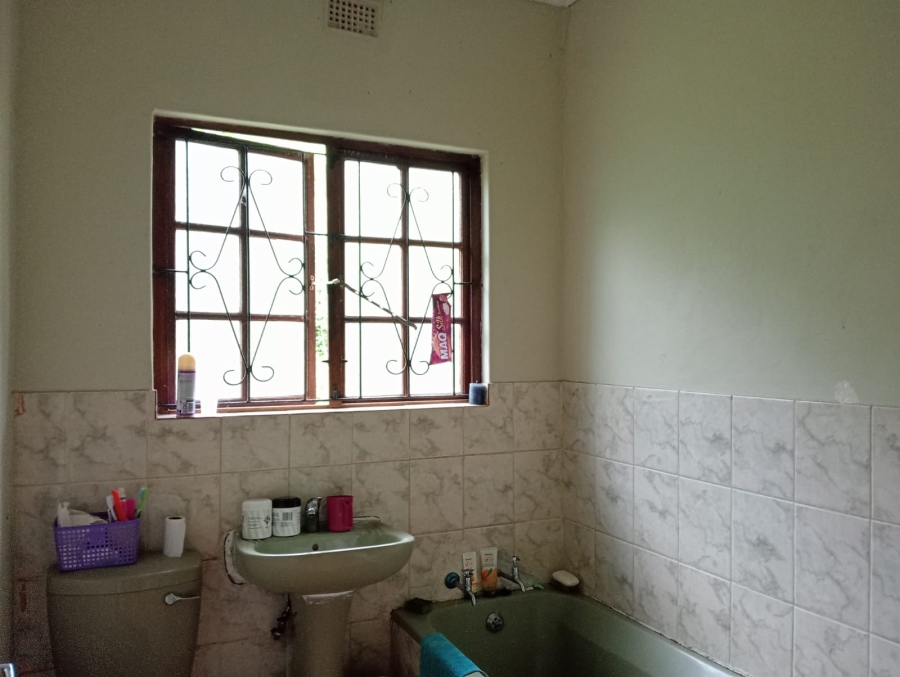 3 Bedroom Property for Sale in Ngwelezana KwaZulu-Natal