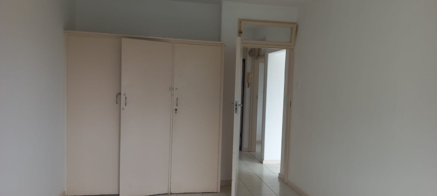To Let 1 Bedroom Property for Rent in Essenwood KwaZulu-Natal