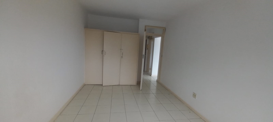 To Let 1 Bedroom Property for Rent in Essenwood KwaZulu-Natal