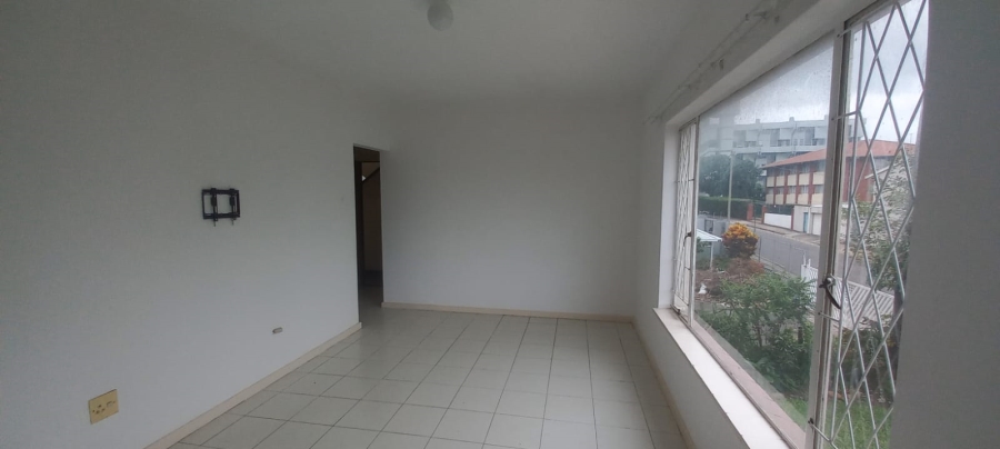 To Let 1 Bedroom Property for Rent in Essenwood KwaZulu-Natal