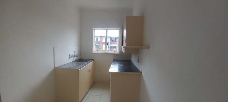 To Let 1 Bedroom Property for Rent in Essenwood KwaZulu-Natal