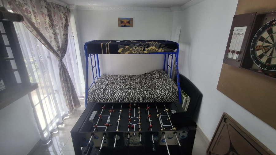 4 Bedroom Property for Sale in Glenmore KwaZulu-Natal