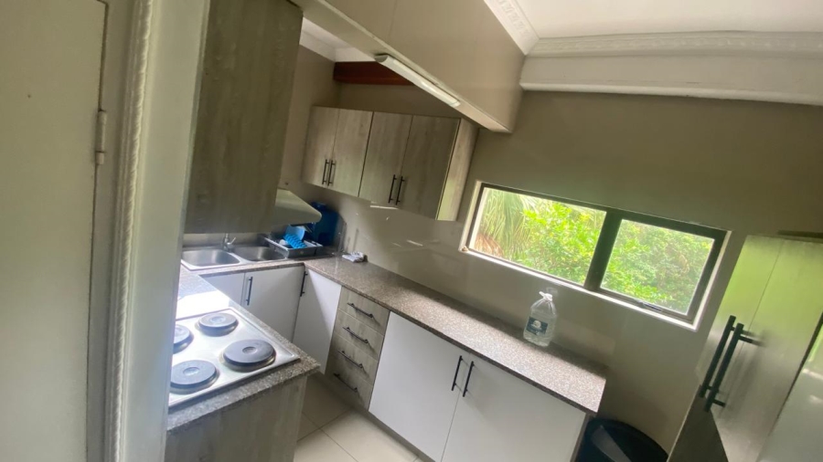 4 Bedroom Property for Sale in Glenmore KwaZulu-Natal