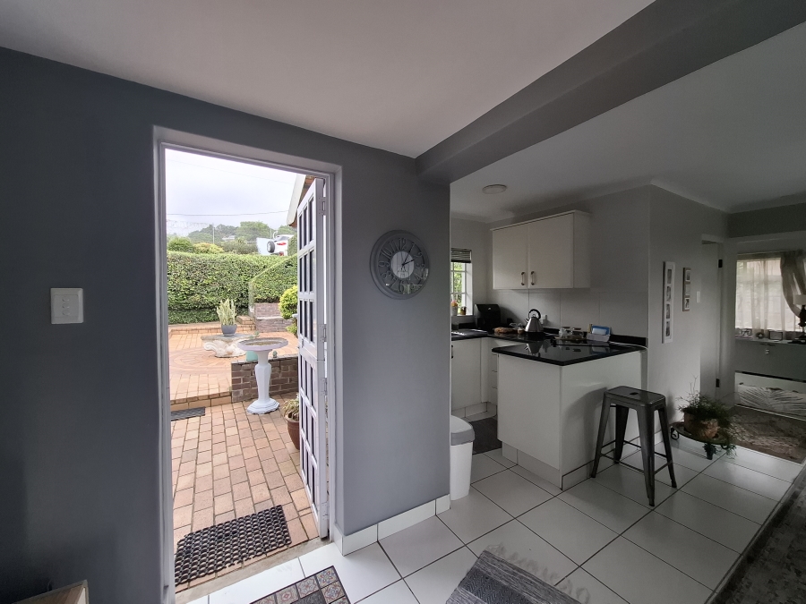 To Let 1 Bedroom Property for Rent in Padfield Park KwaZulu-Natal