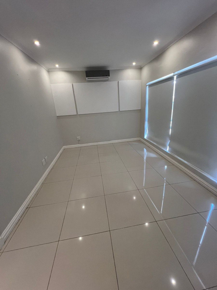 To Let 2 Bedroom Property for Rent in Westville Central KwaZulu-Natal