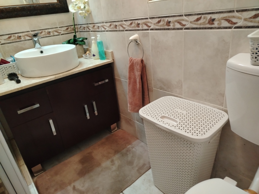 3 Bedroom Property for Sale in Yellowwood Park KwaZulu-Natal