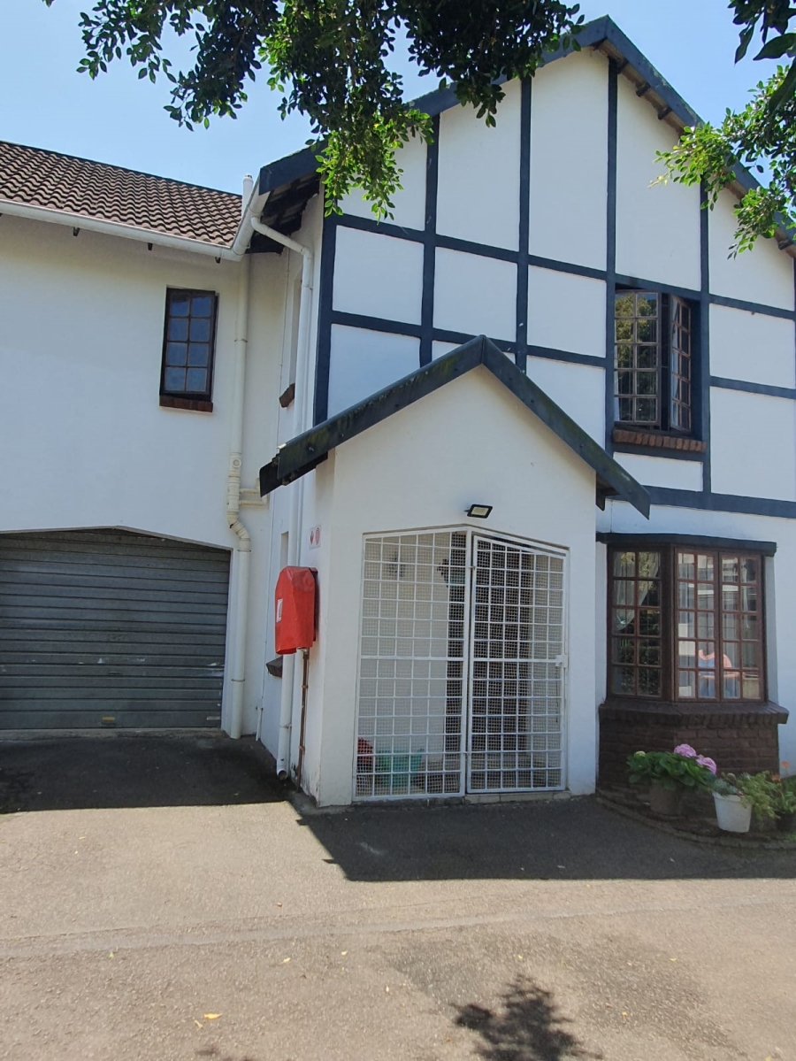 To Let 3 Bedroom Property for Rent in St Winifreds KwaZulu-Natal