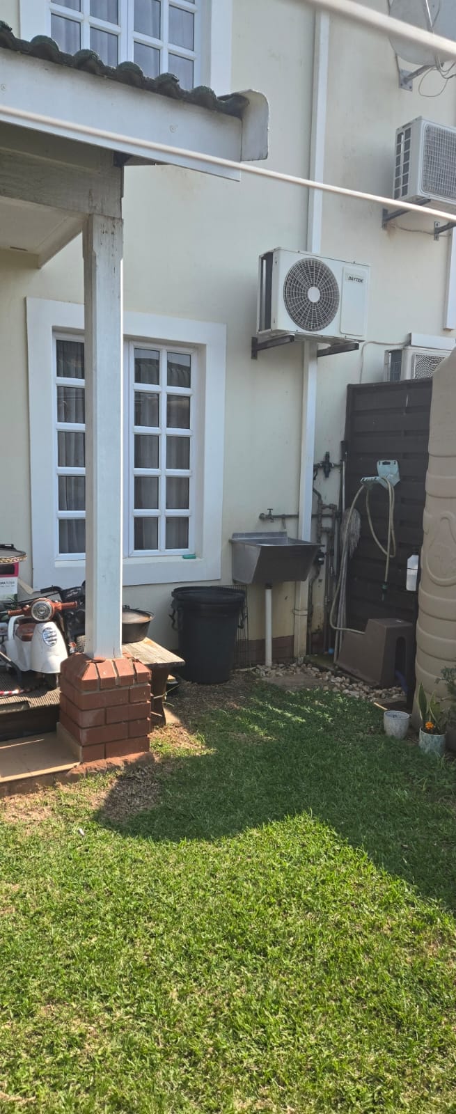 To Let 3 Bedroom Property for Rent in Edgemount Estate KwaZulu-Natal