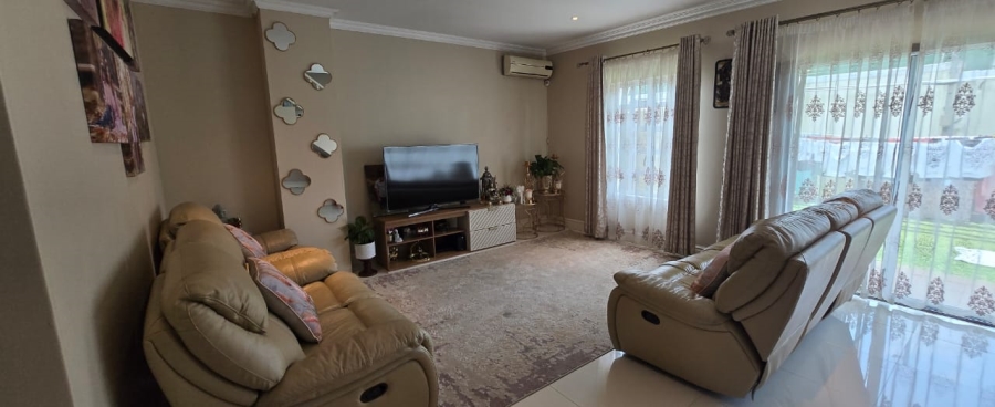 To Let 3 Bedroom Property for Rent in Edgemount Estate KwaZulu-Natal