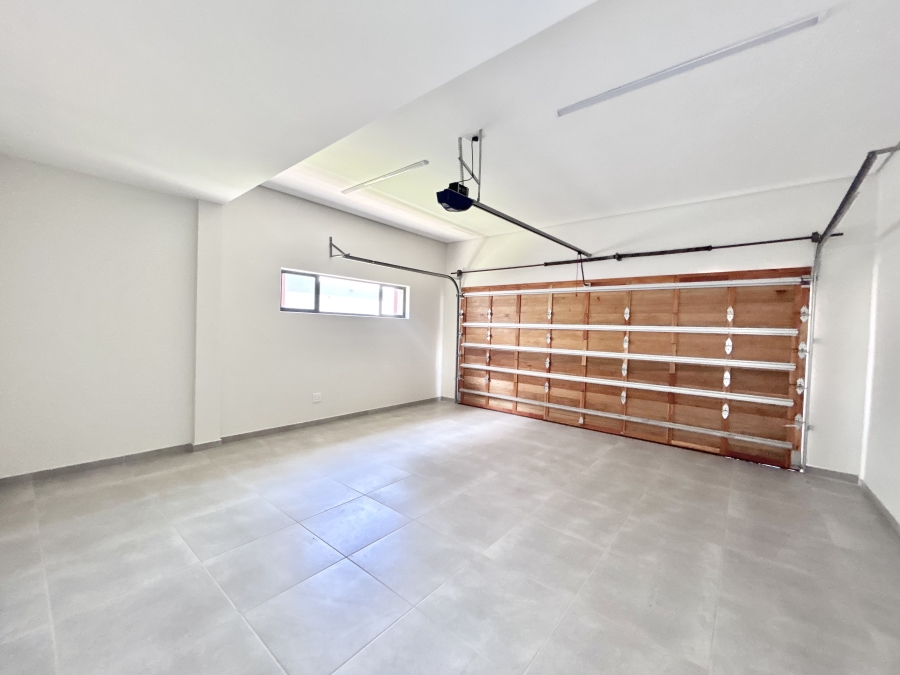 To Let 2 Bedroom Property for Rent in Palm Lakes Estate KwaZulu-Natal