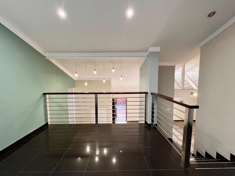 To Let 5 Bedroom Property for Rent in Ballito Central KwaZulu-Natal