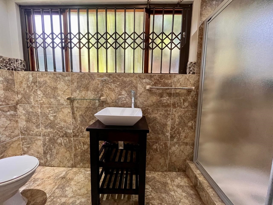 To Let 5 Bedroom Property for Rent in Ballito Central KwaZulu-Natal