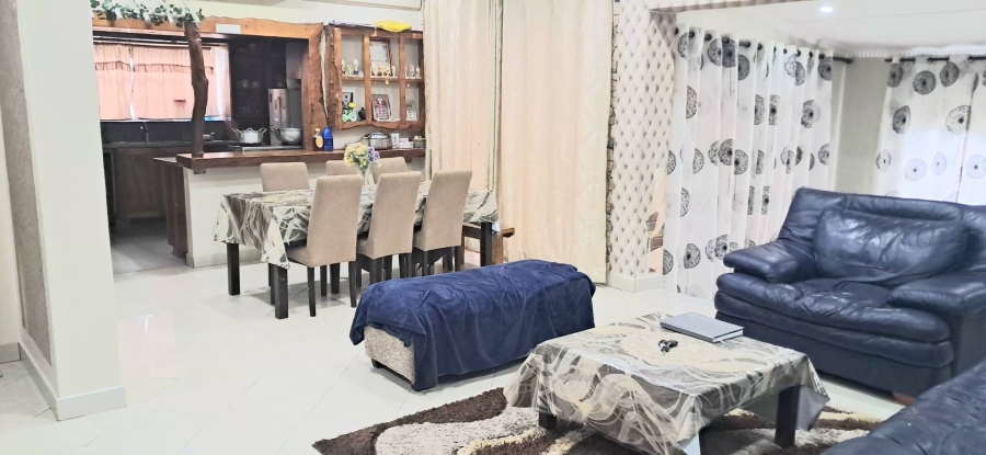 4 Bedroom Property for Sale in Pinelands KwaZulu-Natal