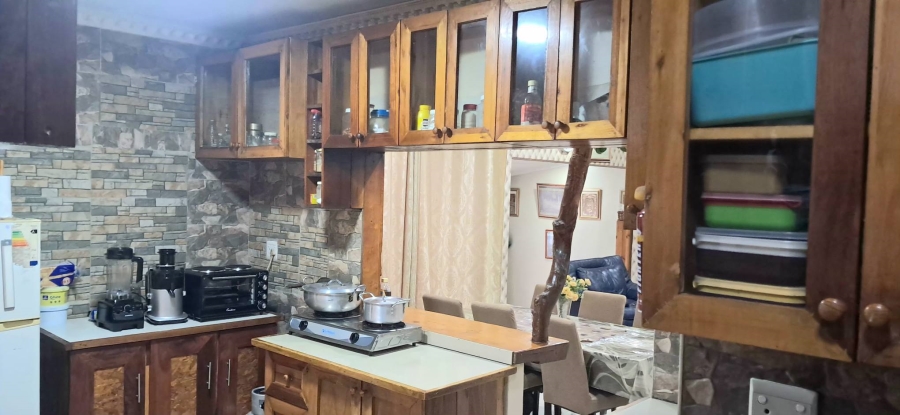 4 Bedroom Property for Sale in Pinelands KwaZulu-Natal