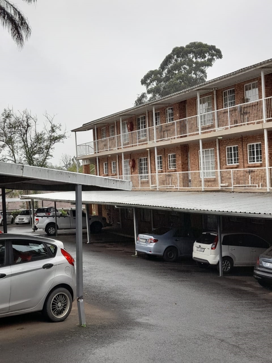 To Let 2 Bedroom Property for Rent in Prestbury KwaZulu-Natal