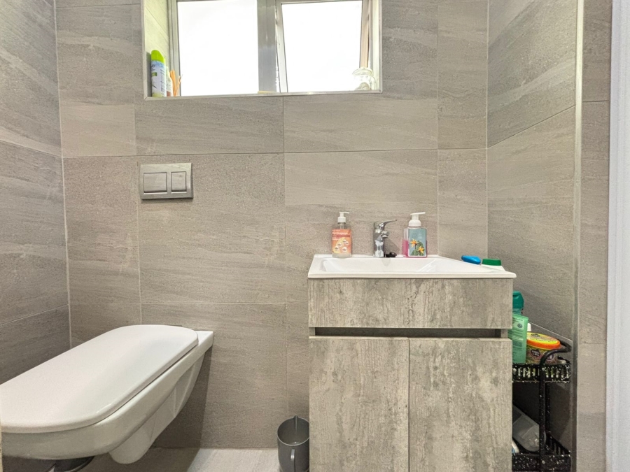 4 Bedroom Property for Sale in Westville Central KwaZulu-Natal