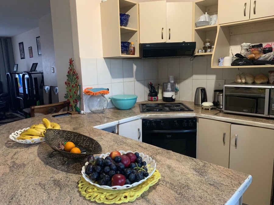 2 Bedroom Property for Sale in Empangeni Central KwaZulu-Natal