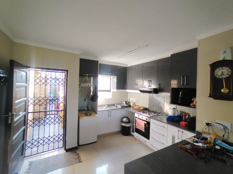 3 Bedroom Property for Sale in Westbrook KwaZulu-Natal