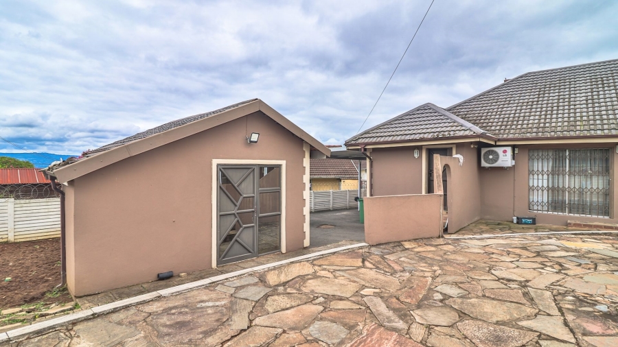3 Bedroom Property for Sale in Cleland KwaZulu-Natal