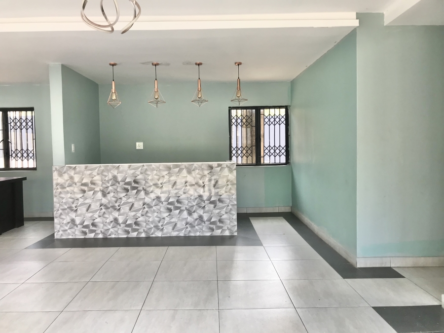 To Let 2 Bedroom Property for Rent in Morningside KwaZulu-Natal