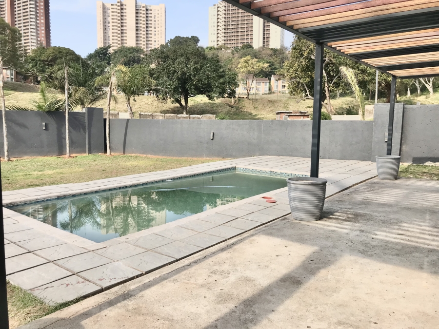 To Let 2 Bedroom Property for Rent in Morningside KwaZulu-Natal