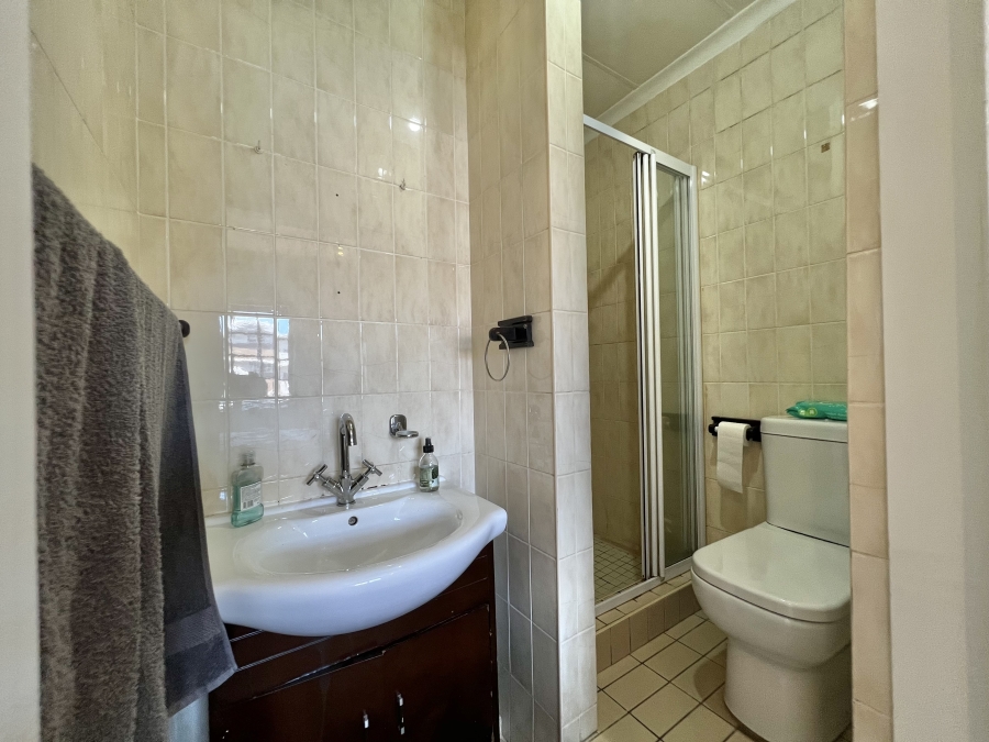 To Let 2 Bedroom Property for Rent in Morningside KwaZulu-Natal